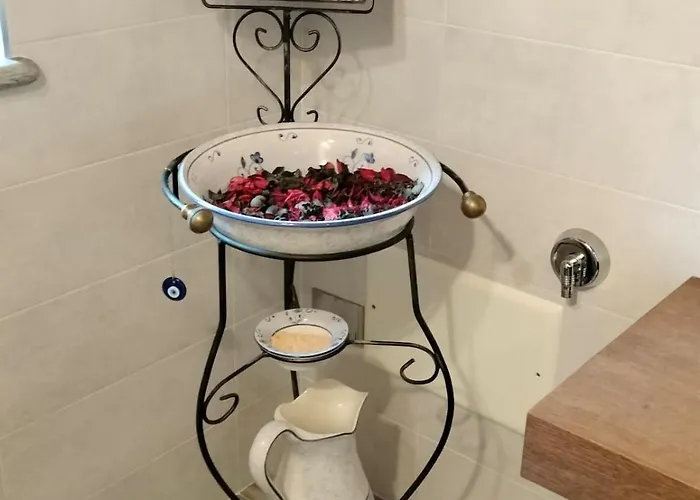 La Lune De Saint George Hone