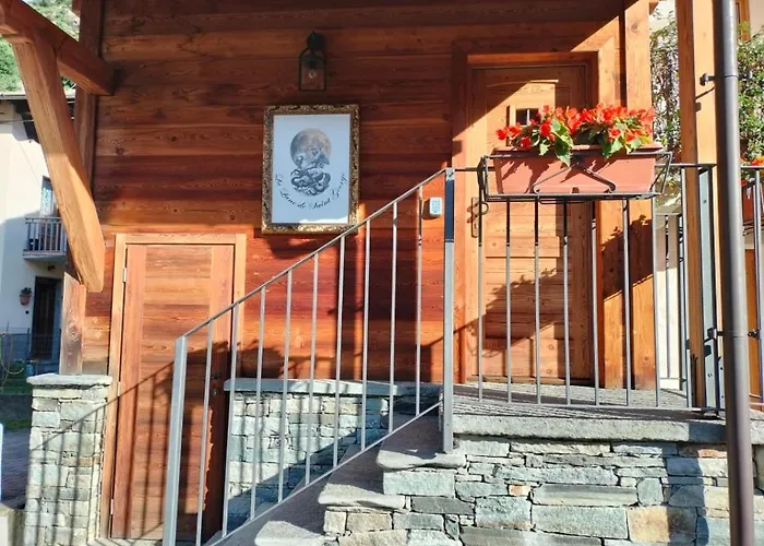 La Lune De Saint George Daire Hone